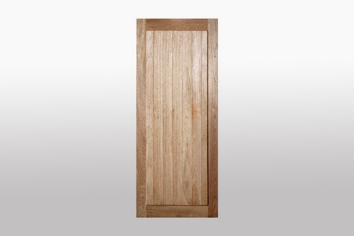 ประตู Red  Wood สายฝน ร่อง V ขอบ 4 AAA 32x800x2000